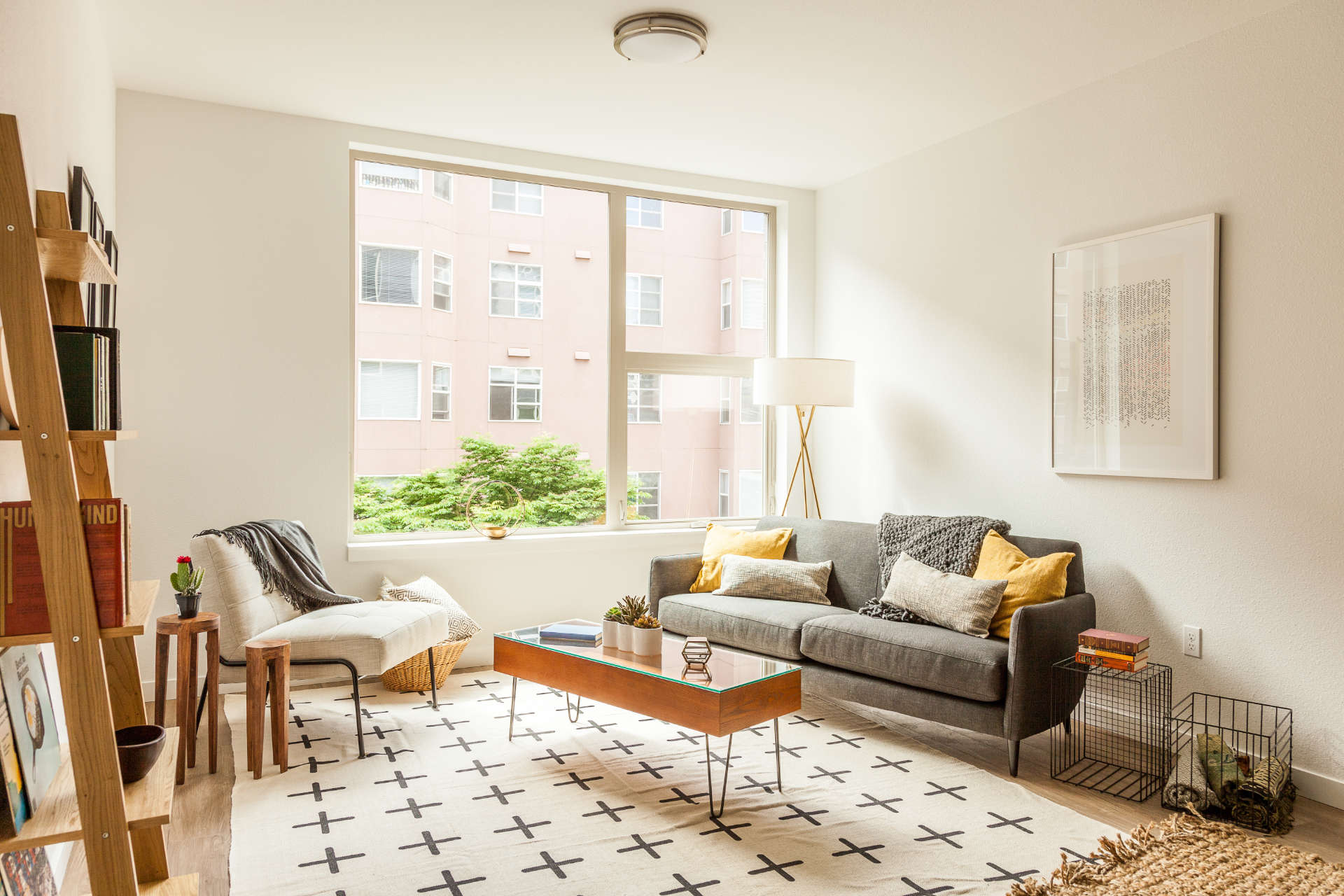Arranging Your Living Room for a Modern Look